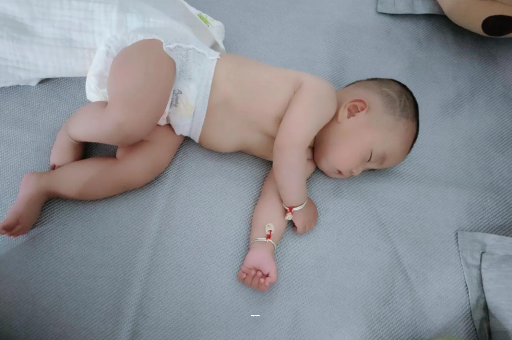 项城宝宝突然很多眼屎